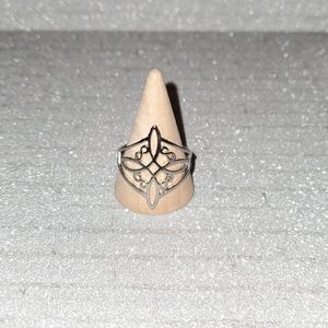 Witches Knot Ring
